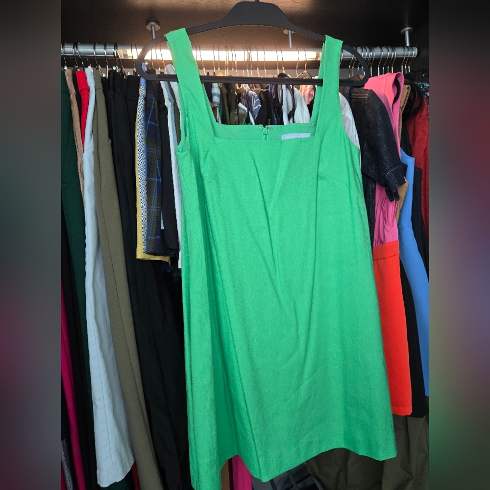 Green Sleeveless Women's Dress